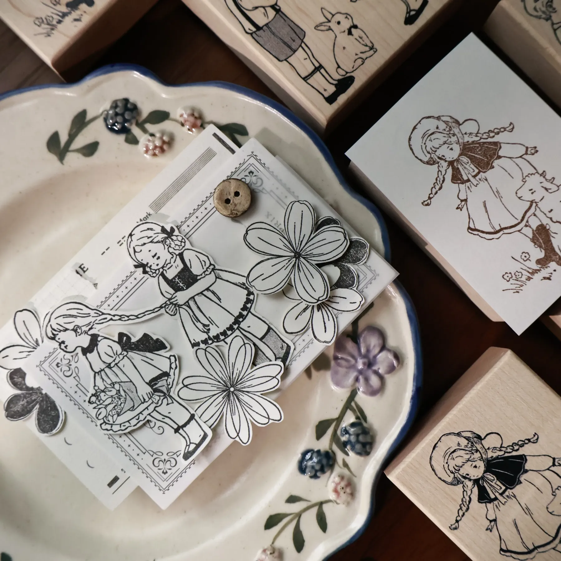 YIER Studio Cute girl Wood Stamp