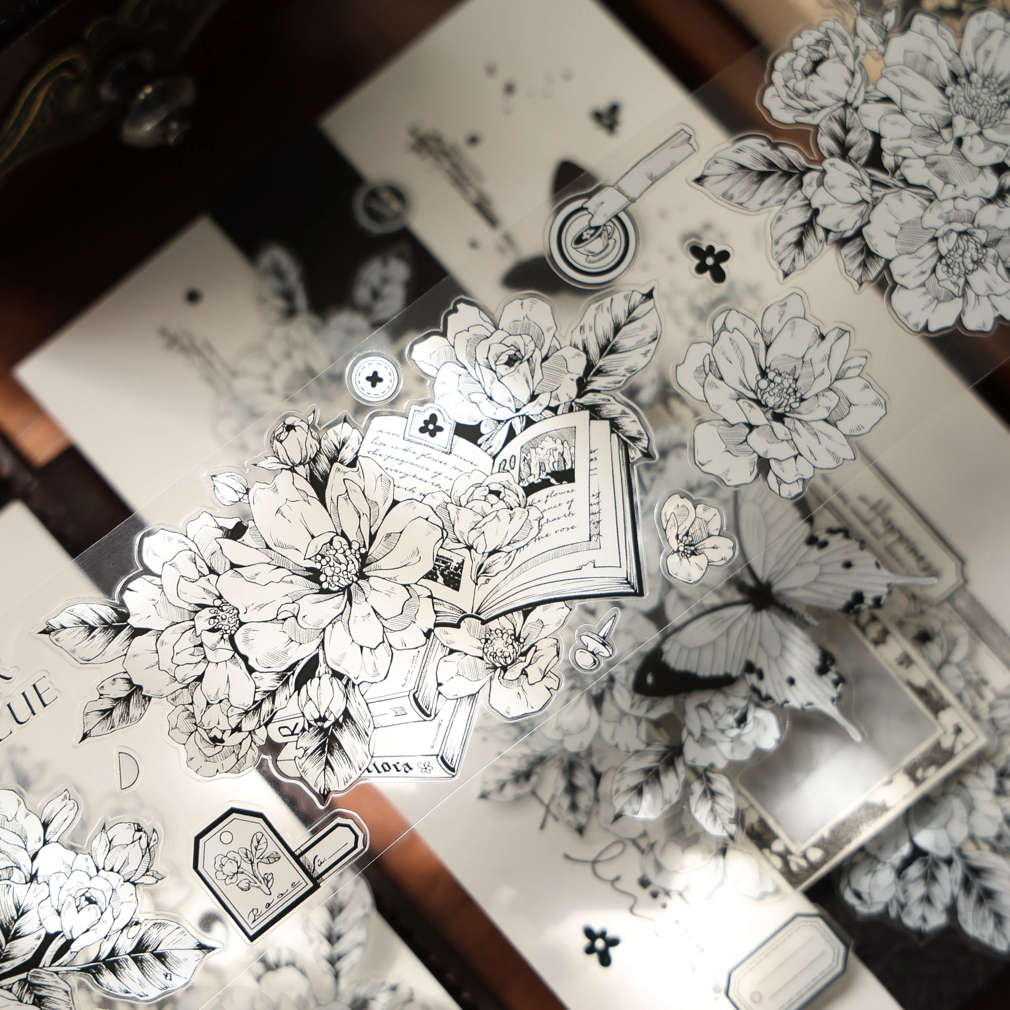 YIER Studio Summer Four-Leaf Clover PET Tape