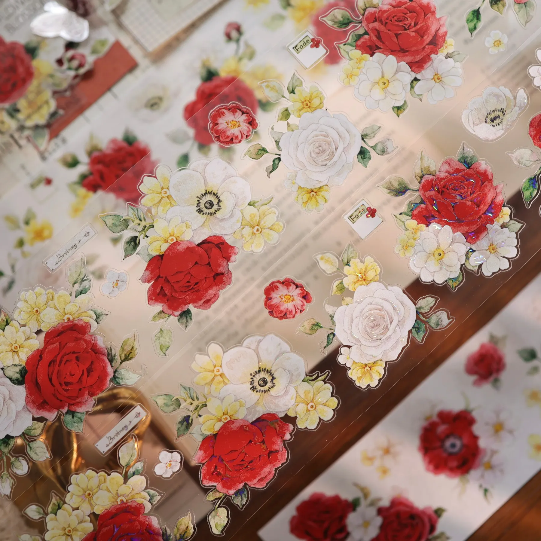 YIER Studio Pre-cut Red flowers PET Tape 2.17×118.11 inch