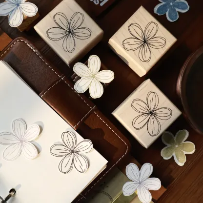 YIER Studio Small Flower Wood Stamp