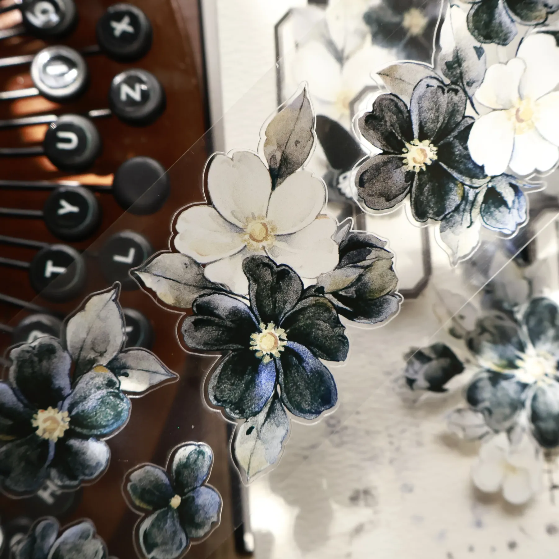 YIER Studio Red Roses Washi PET Tape