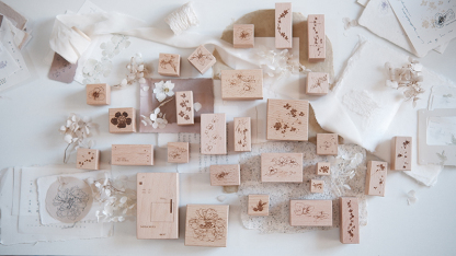 Zoey studio Flower and plant wood stamp