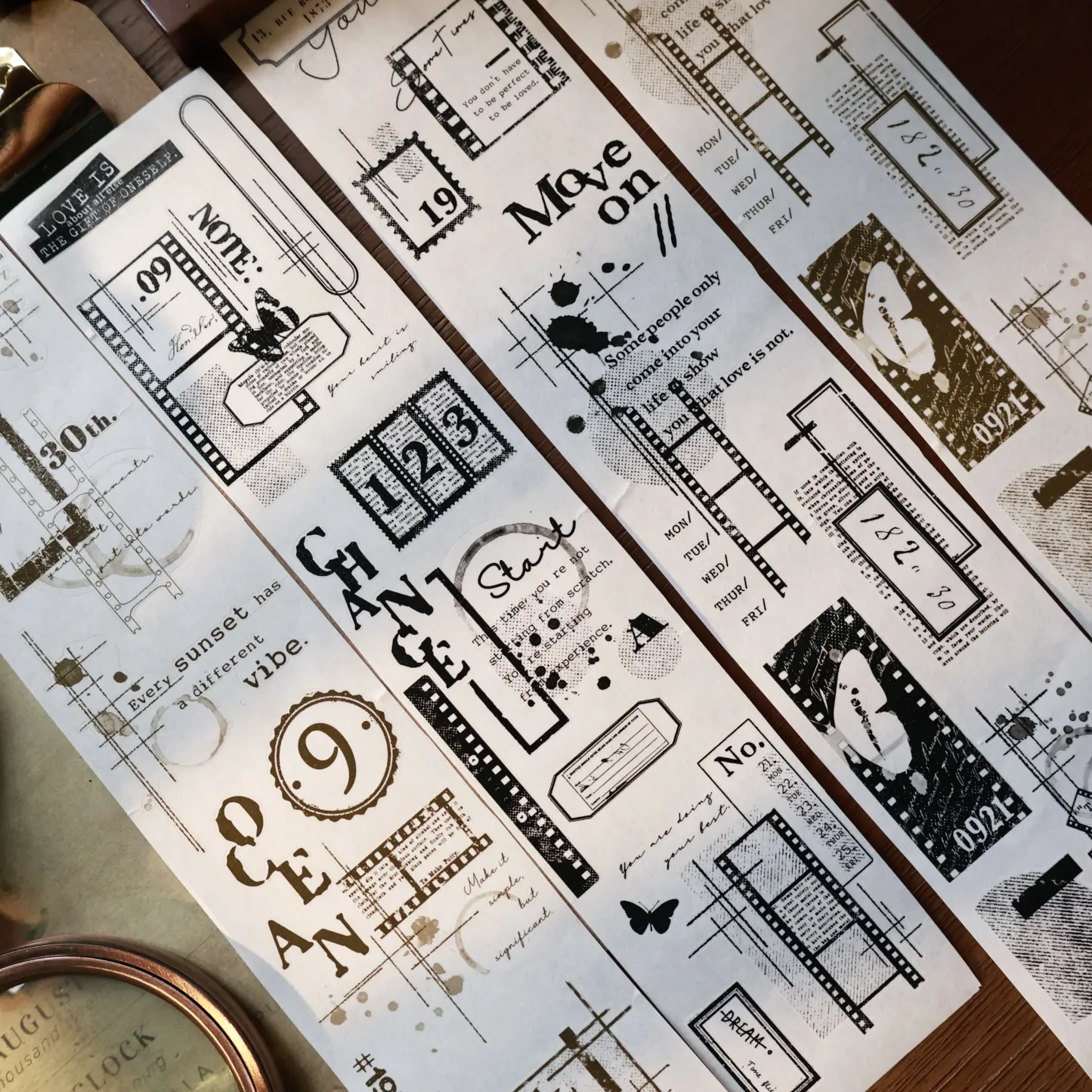 YIER Studio Retro Frame Washi PET Tape 2.17 * 78.74 inch