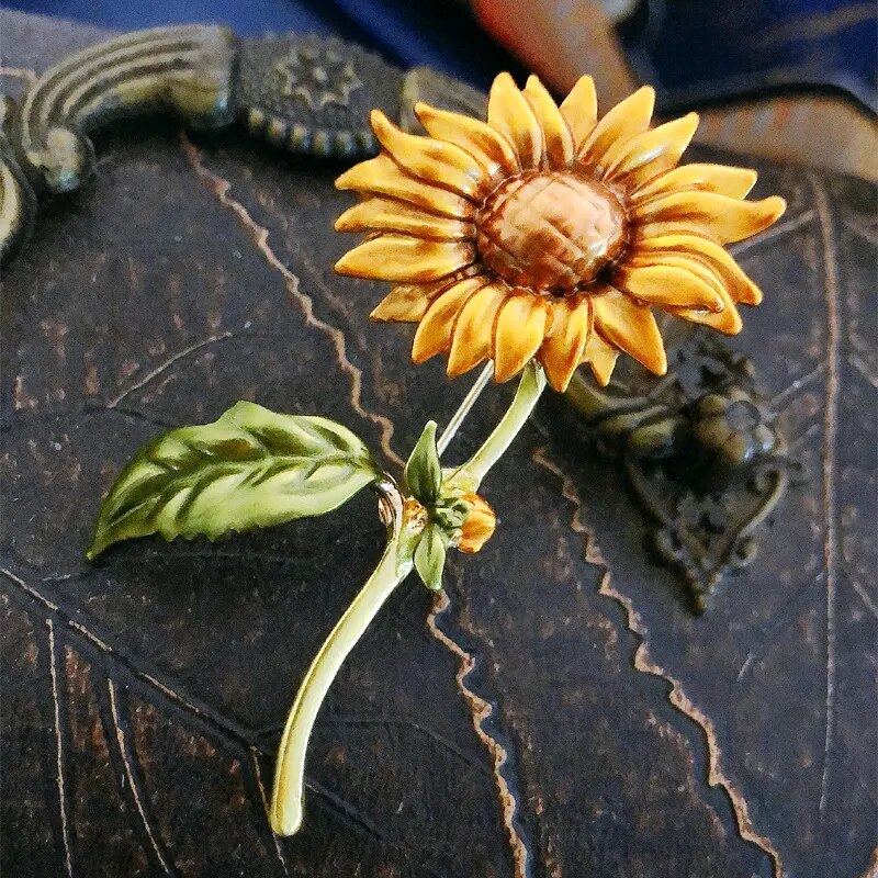 80s USA製　pin head アートレザーケース付き　オブジェ　プロダクト Sunflower flower brooch clothing accessories pin-JournalTale
