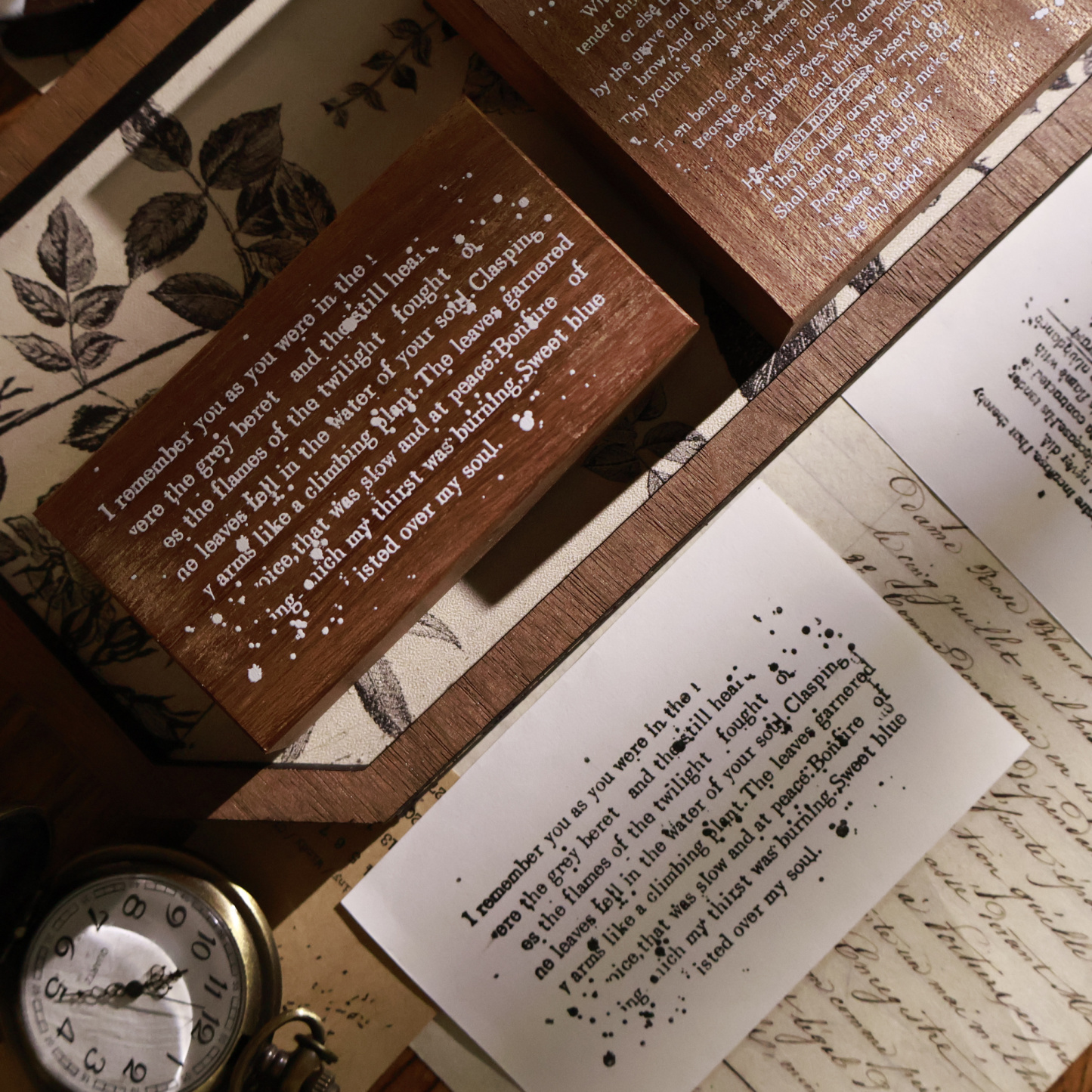 YIER Studio English Text Background Wood Stamp