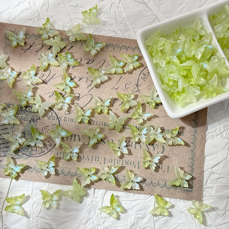 20 Pieces 12x14mm 3D Glass Butterfly Journaling Deco