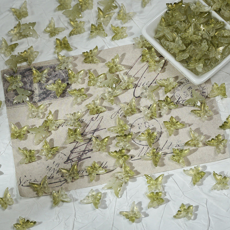20 Pieces 12x14mm 3D Glass Butterfly Journaling Deco