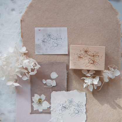 Zoey studio Flower and plant wood stamp