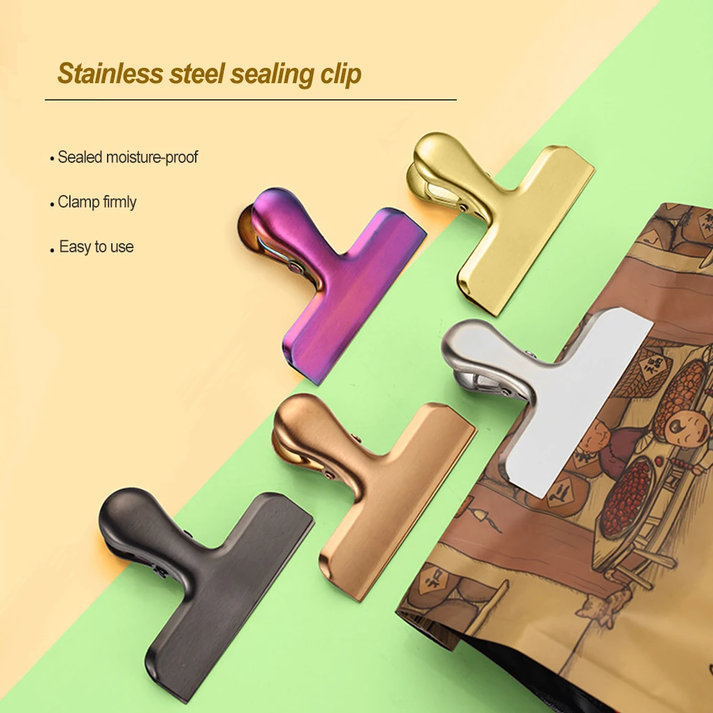 Stainless steel color metal paper clips