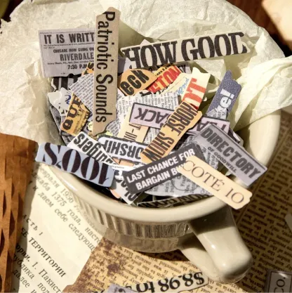 200pcs/1lot Fragment Text Scrapbook Sticker