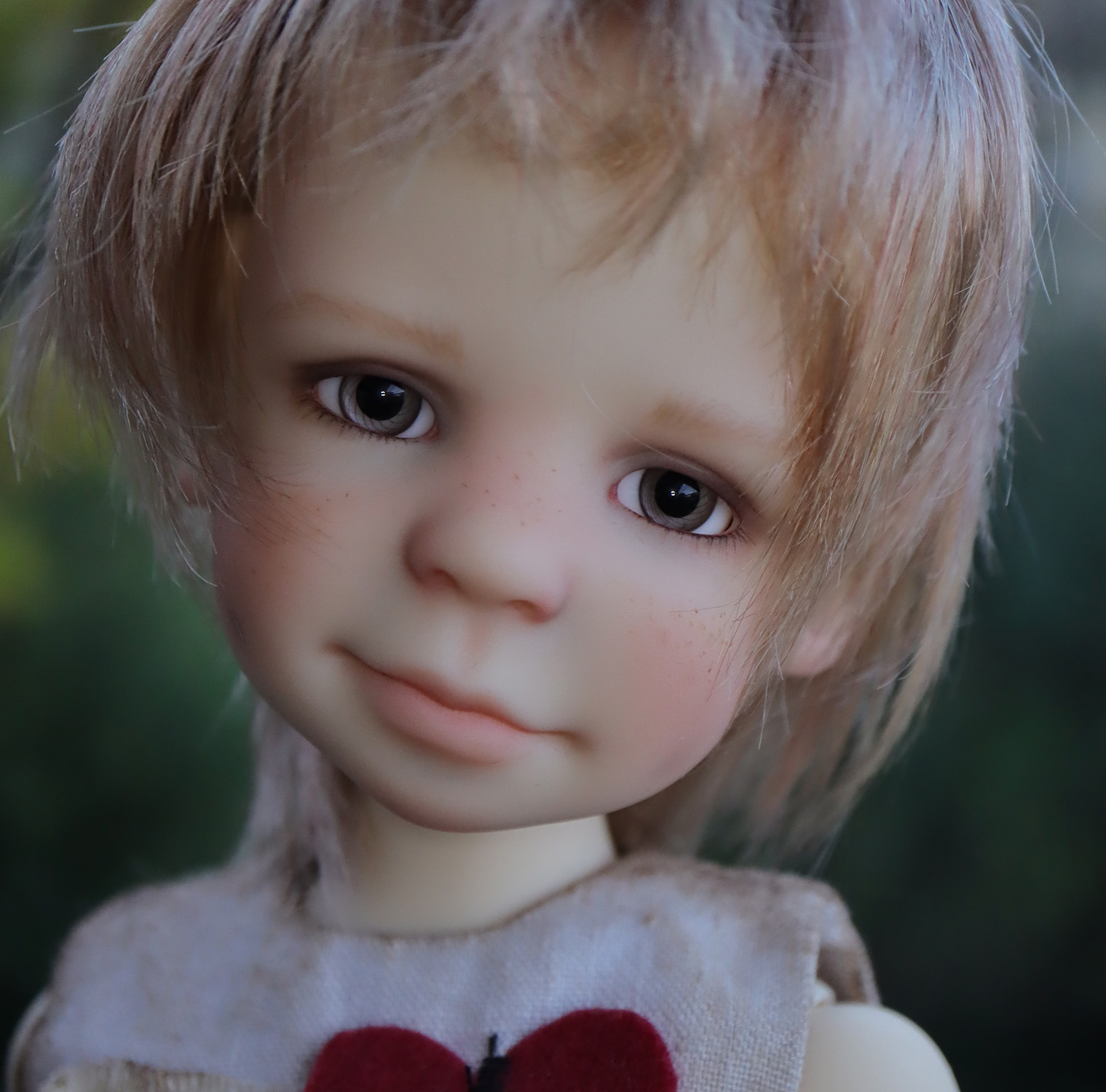 Fair GIRL Thomasina in MSD Size