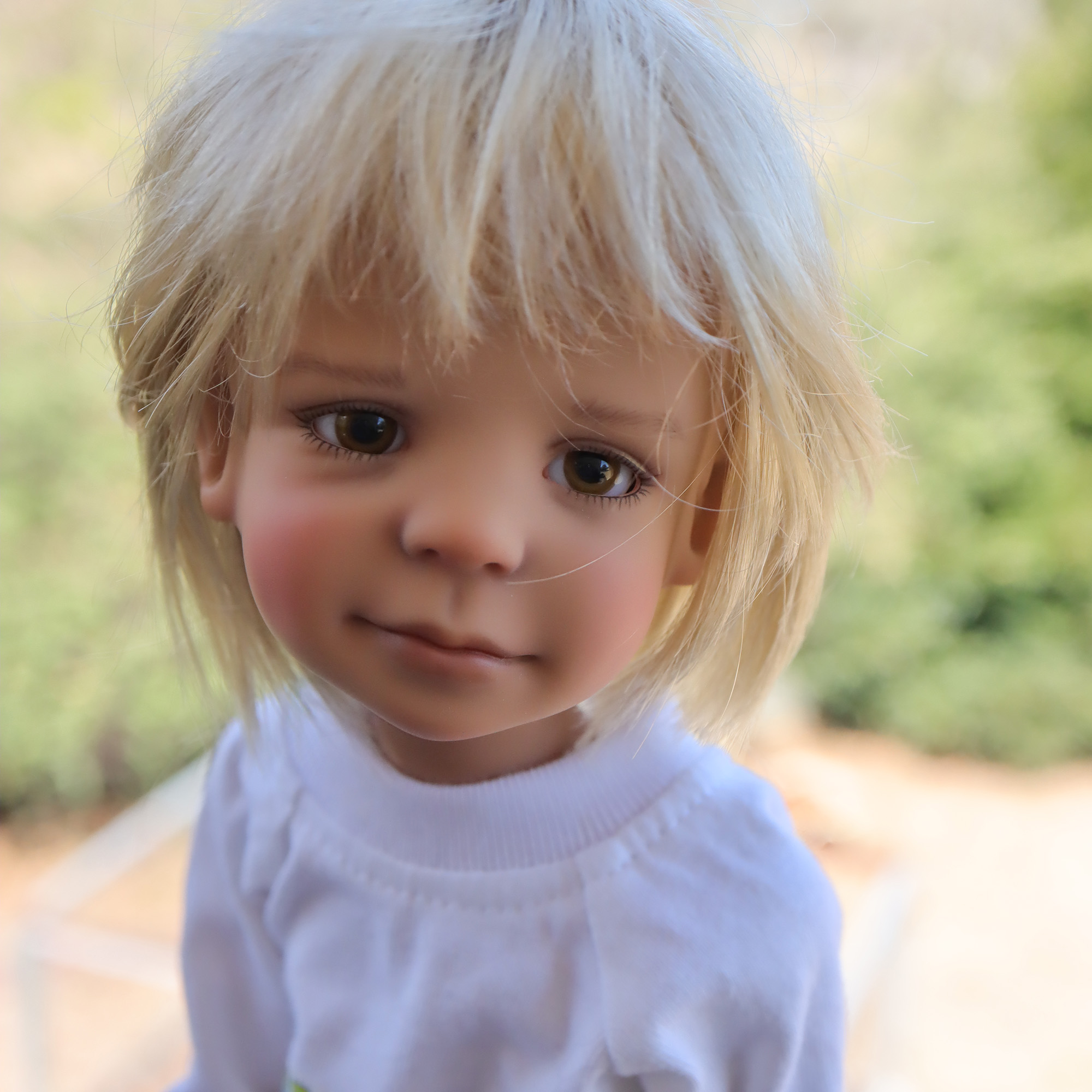 Tan Thomas in MSD Size