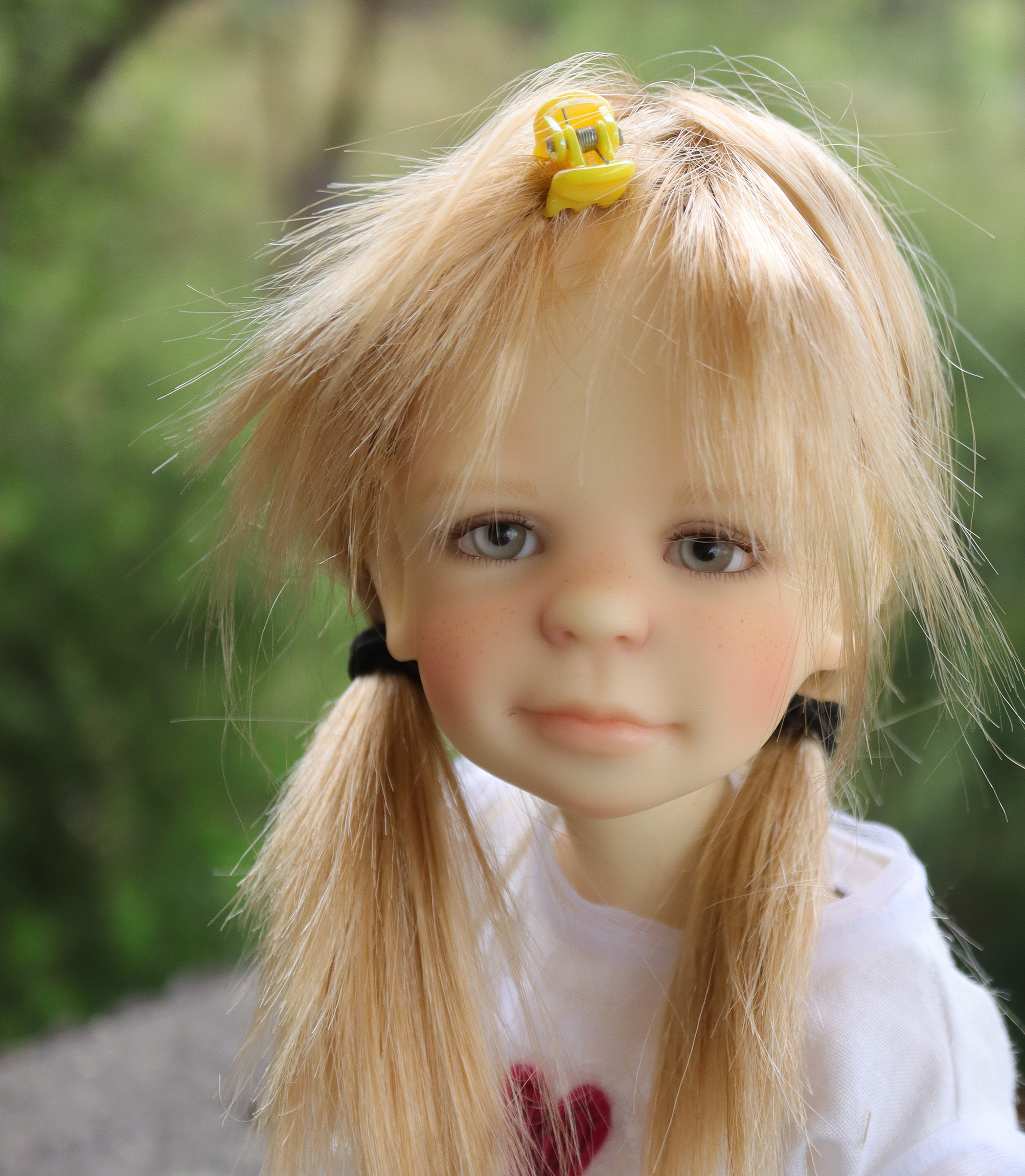 Fair GIRL Thomasina in MSD Size