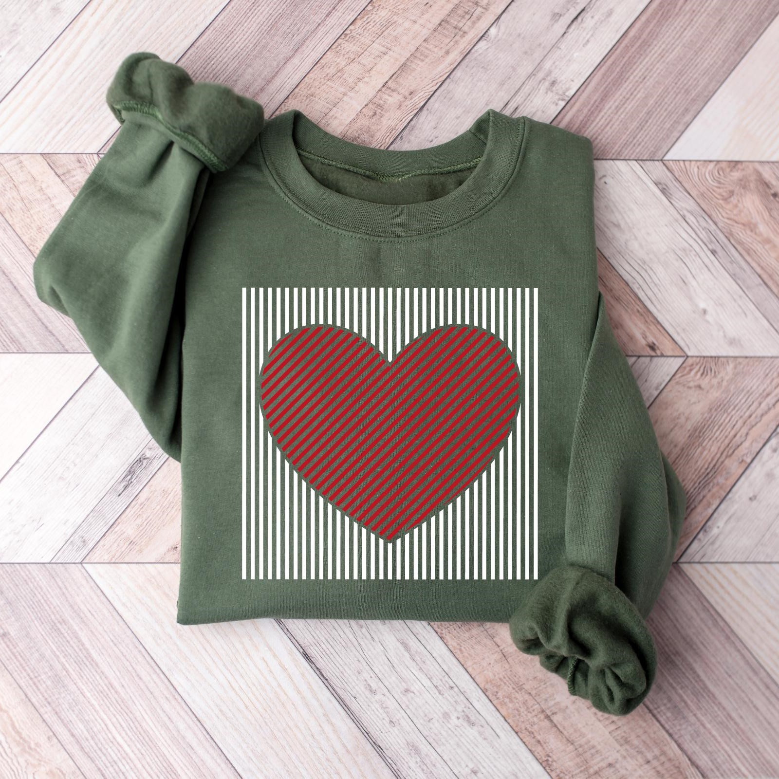Retro Valentines Heart Stripe Print Sweatshirt