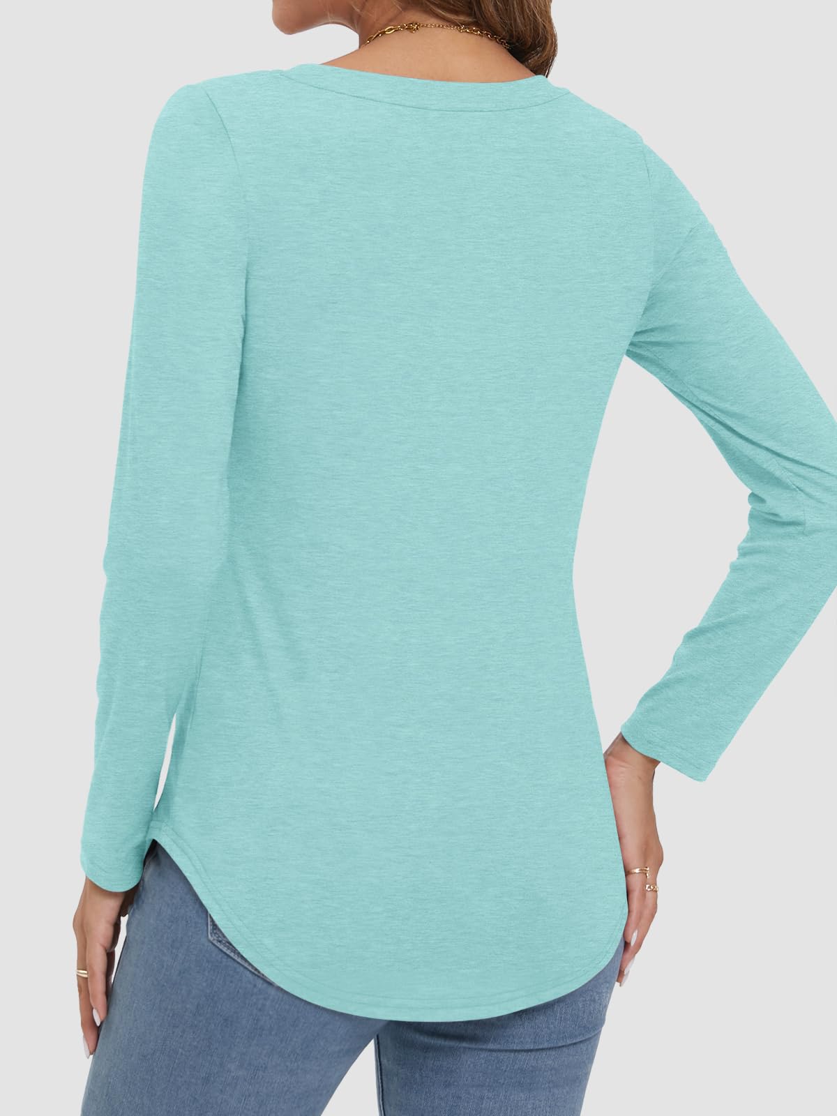 Women's V-neck Curved Hem Long Sleeve T-shirt