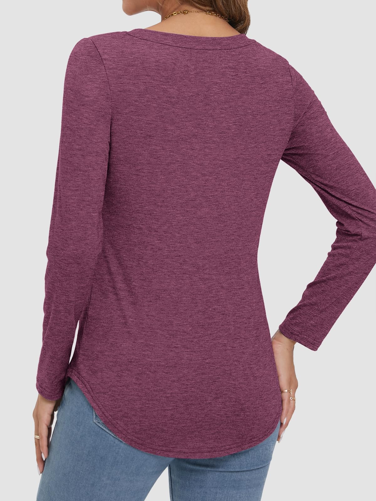 Women's V-neck Curved Hem Long Sleeve T-shirt