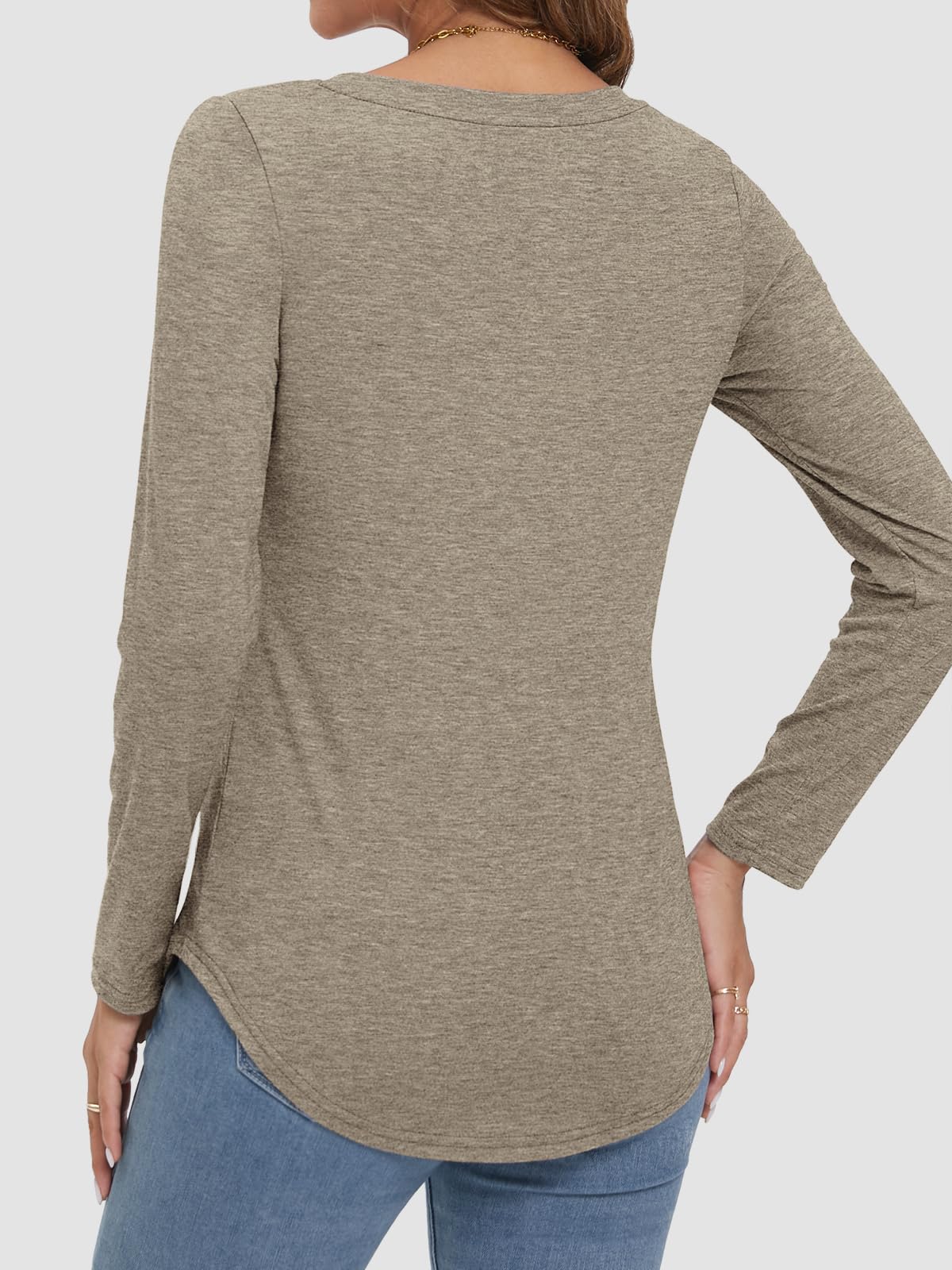 Women's V-neck Curved Hem Long Sleeve T-shirt