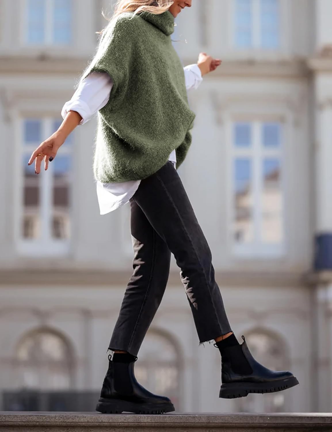 Women's Turtleneck Cropped Bat Sleeve Knit Top