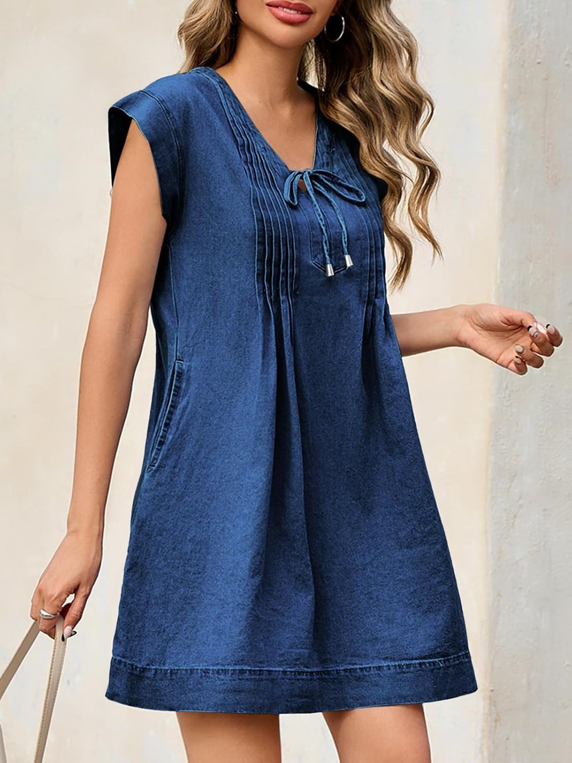 Women's V-neck Pleated Denim Dress With Pockets