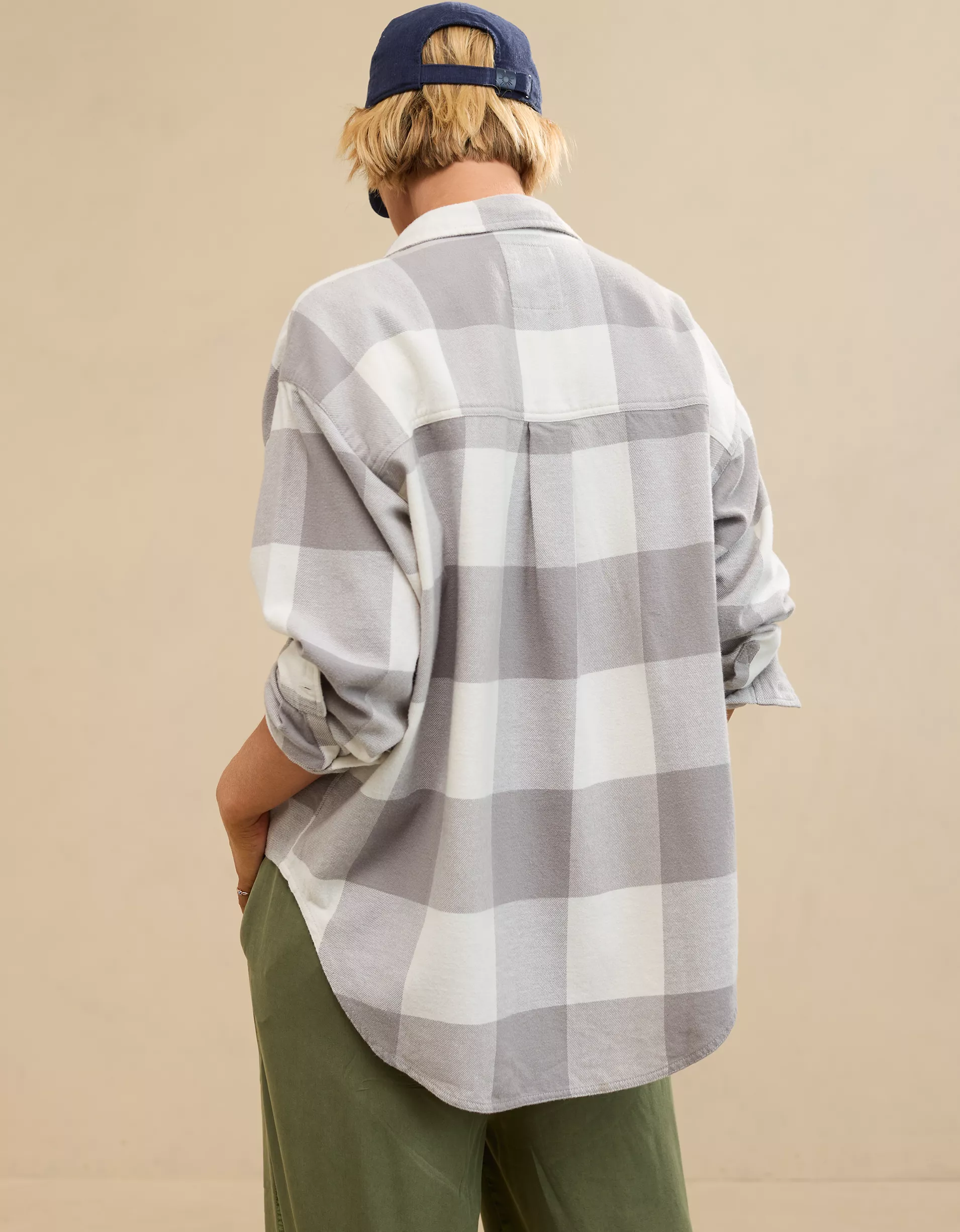 Women's Loose Flannel Casual Double Pocket Shirt[Buy 2 Free Shipping]