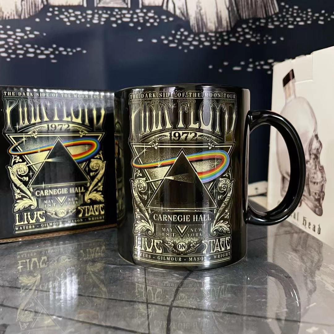 Pink Floyd  Retro Rock Band Peripheral Mugs Coffee Cup Collectible