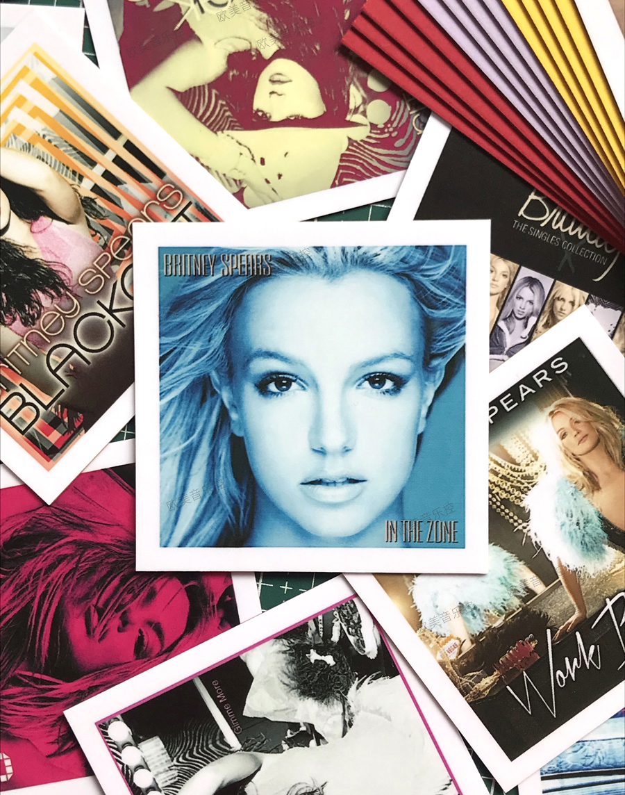 Britney Spears Photo Concert Album Complete Set of Photos Postcards
