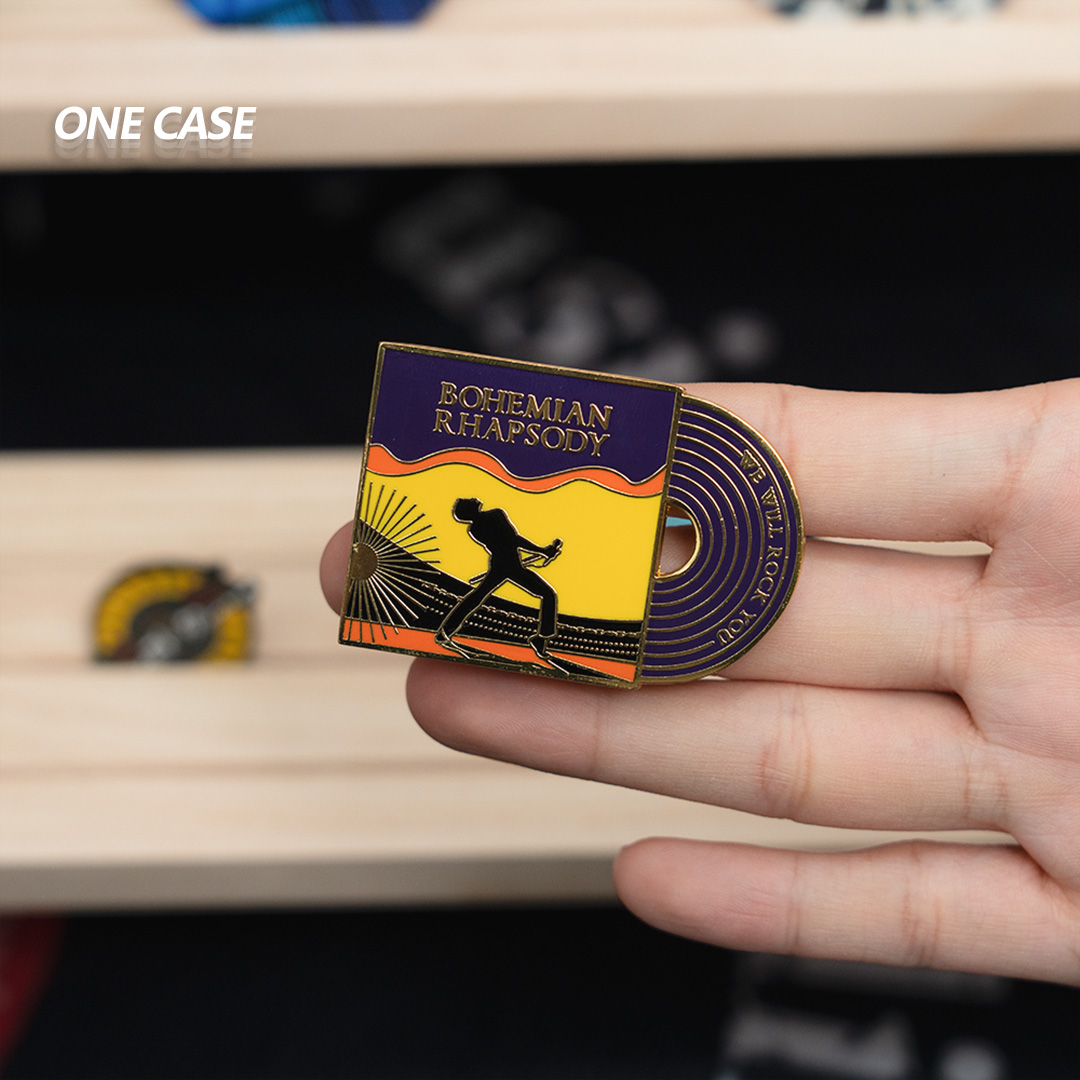 Queen Band Rock Musician Band Retro Brooch Queen Badge Pin-ONECASE.STUDIO