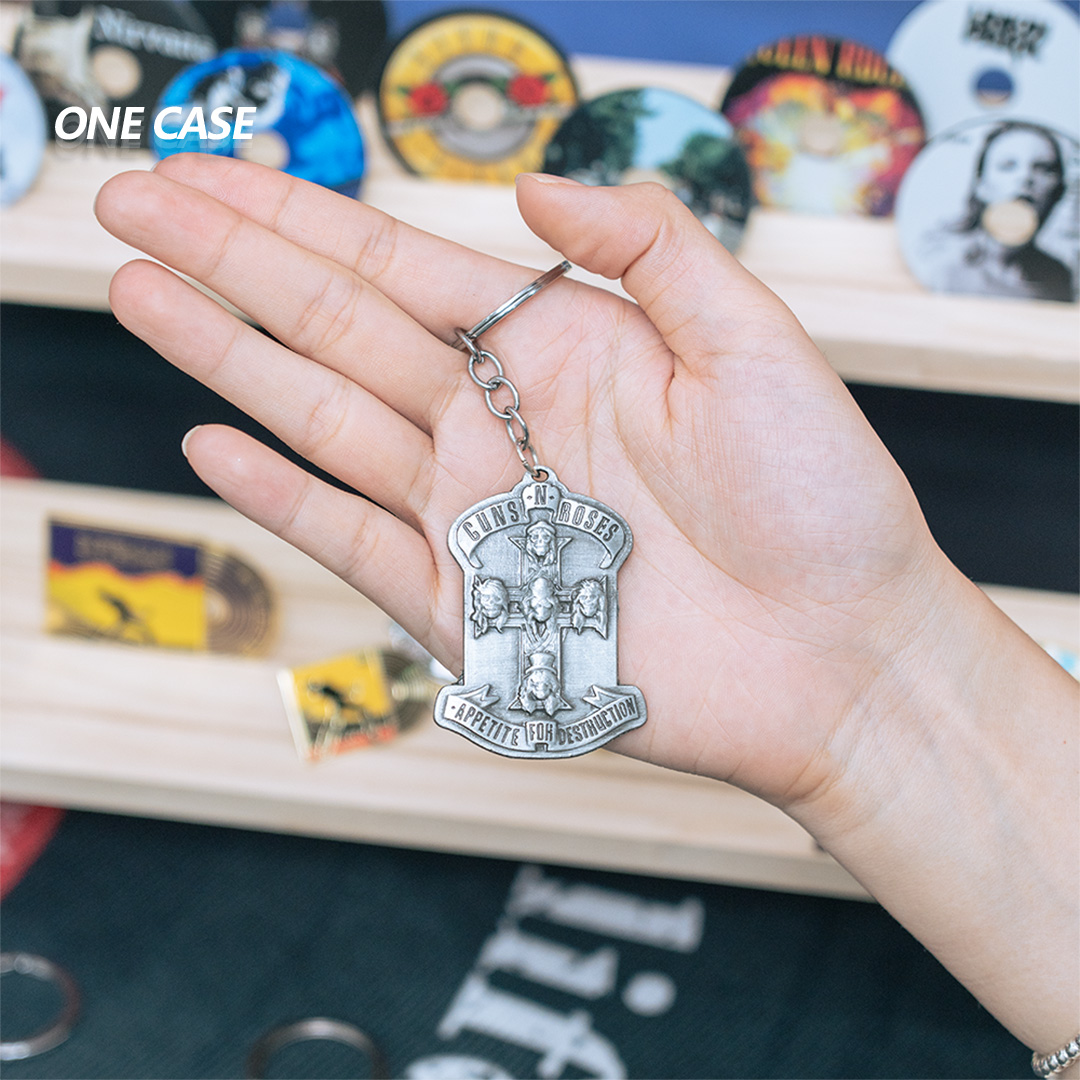 Guns N' Roses Rock Band Retro Rock Star Fans Alloy Keychain Pendant Guns N' Roses-ONECASE.STUDIO