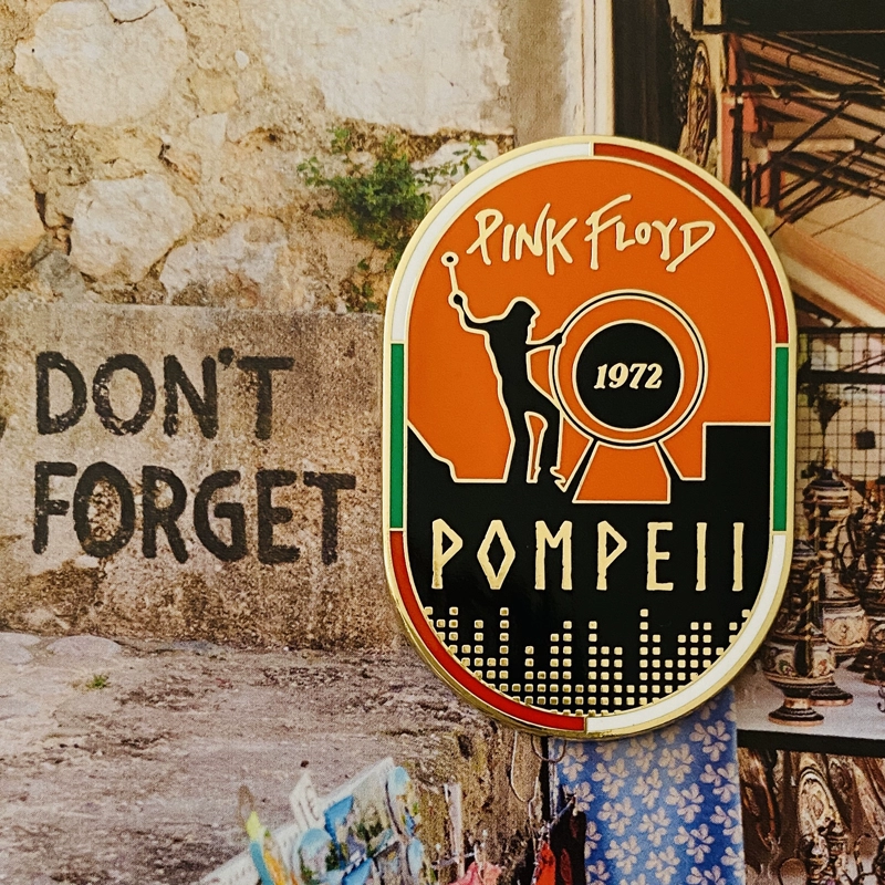 Pink Floyd Rock Musician Band Retro Brooch Badge Pin-ONECASE.STUDIO