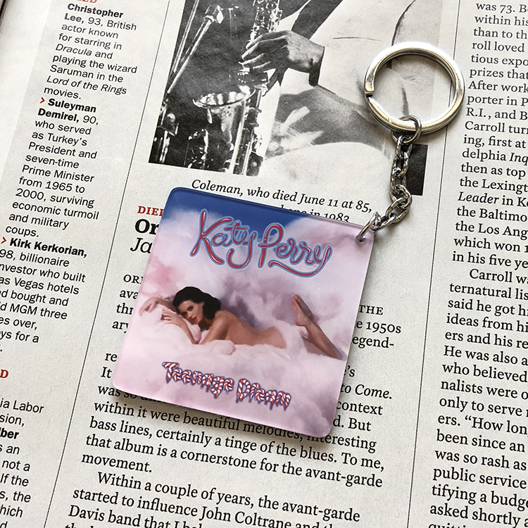  Katy Perry Album Mini Keychain Peripheral Accessories