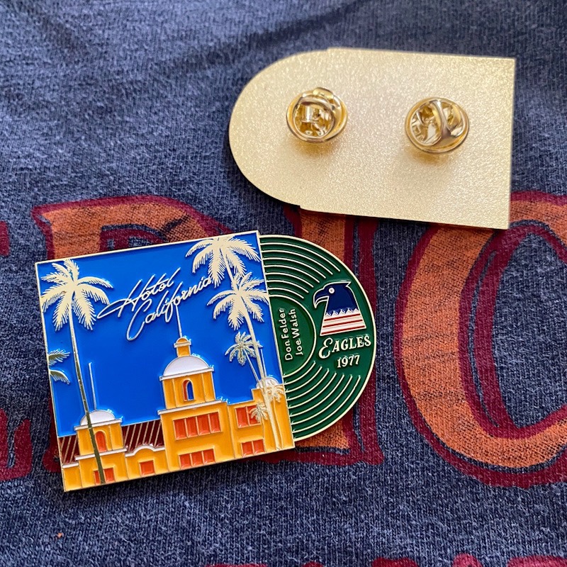 Rock Musician Band Brooch The Beatles/Queen/Guns N' Roses/Badge Pin