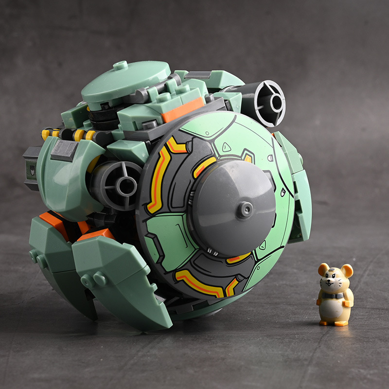 Green Wrecking Ball Hamster Pioneer Boy Assembled Building Blocks Toy