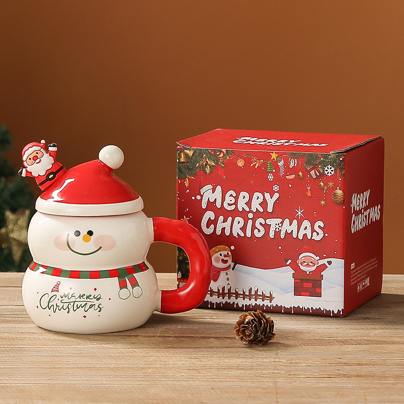 Festive Christmas Ceramic Mugs: Large-Capacity Cartoon Design with Lid & Spoon