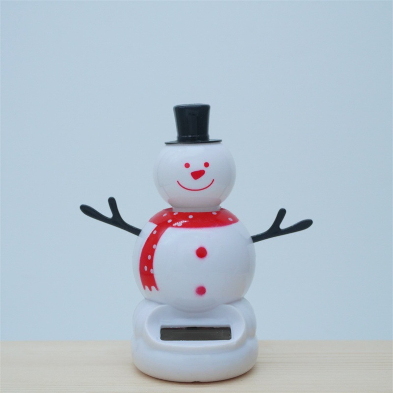 Christmas Solar-Powered Wobbling Figurines | Your Car’s Festive Co-Pilot This Holiday Season