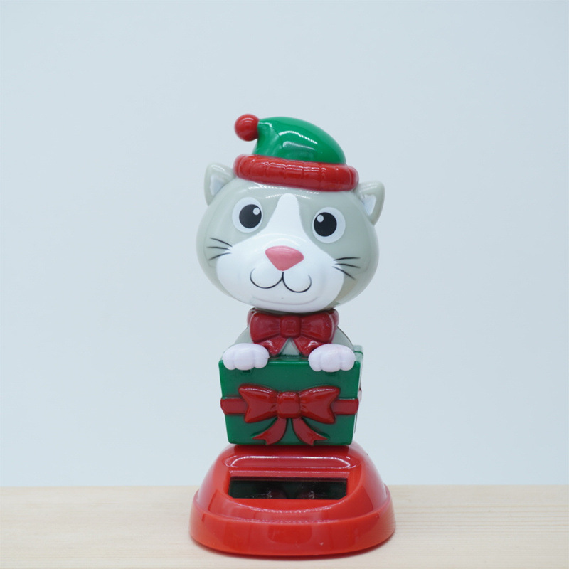 Christmas Solar-Powered Wobbling Figurines | Your Car’s Festive Co-Pilot This Holiday Season