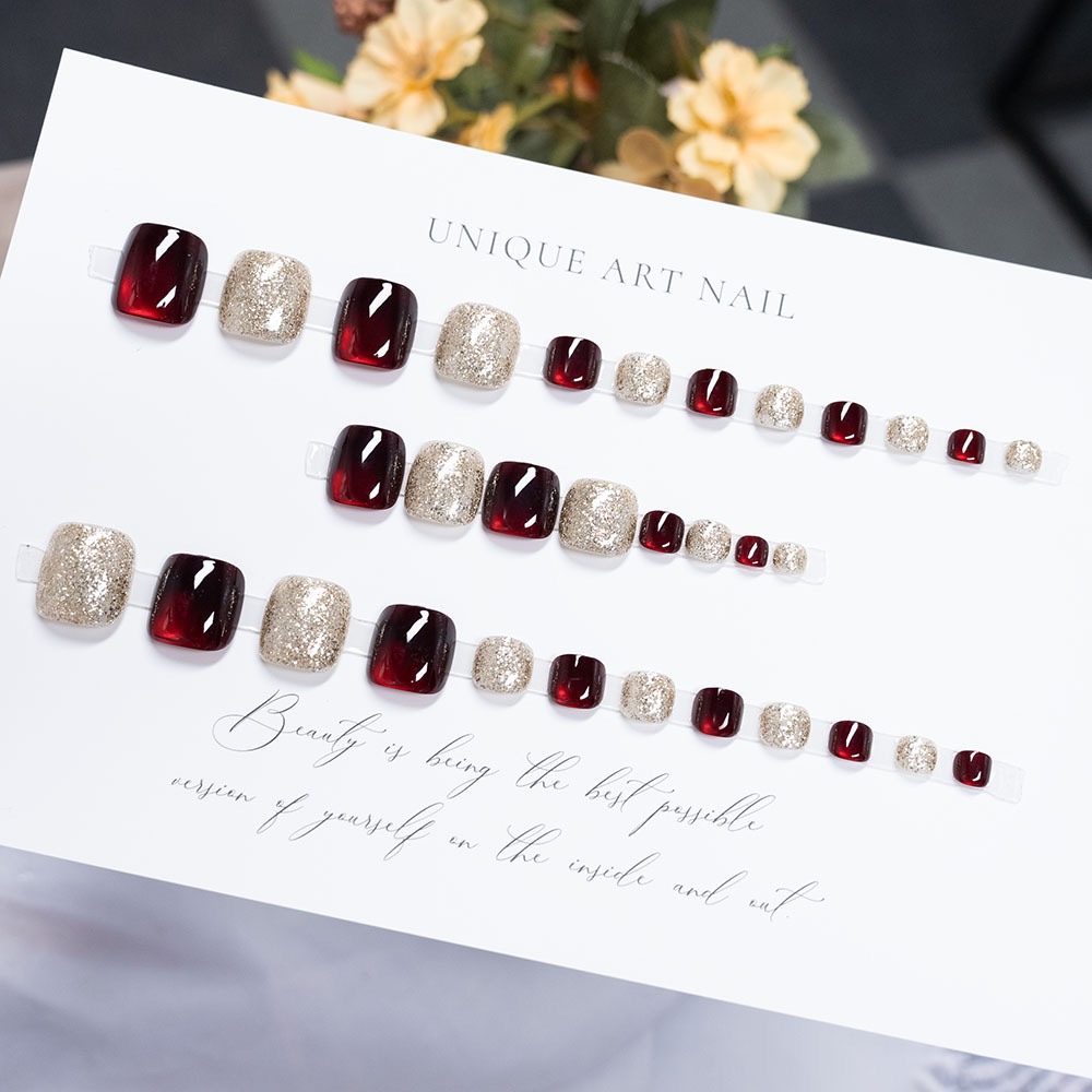 Glitter Wine Red Toe Nails