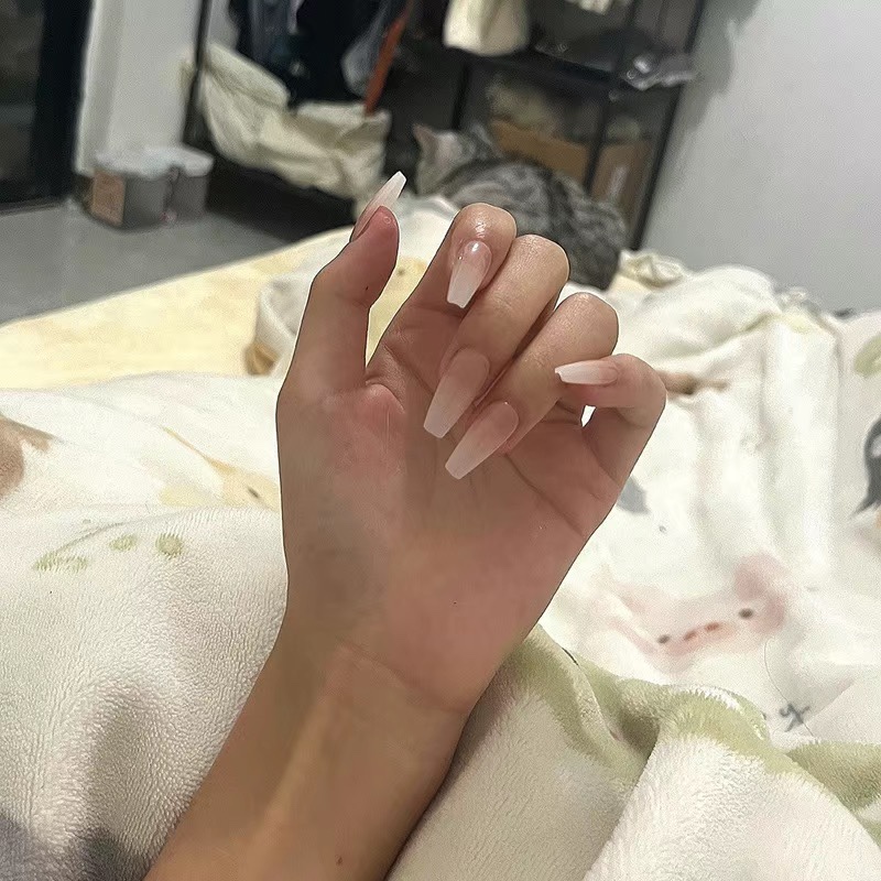 Ombré Nude Handmade Nails