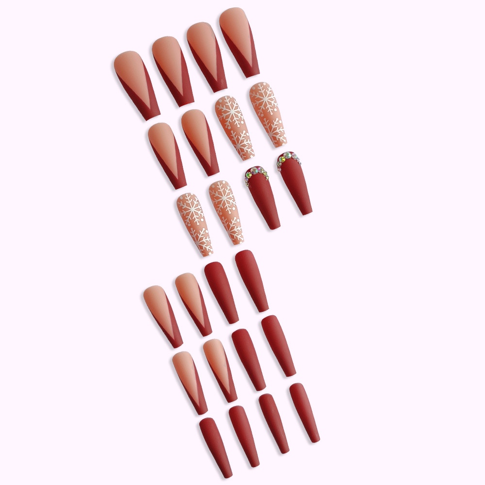 Snow wine 钻石 Christmas nails