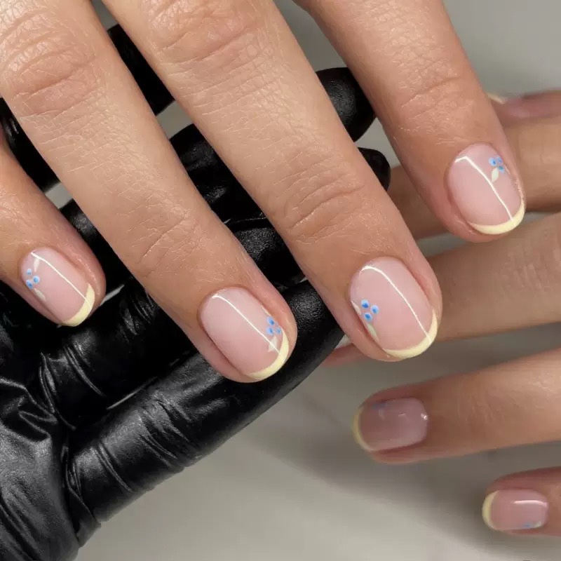 Summer sunflower Short Nails