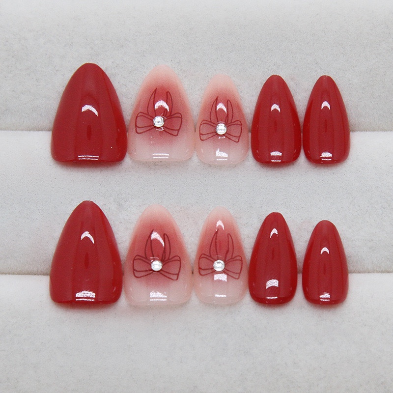 Red Bow Medium Nails