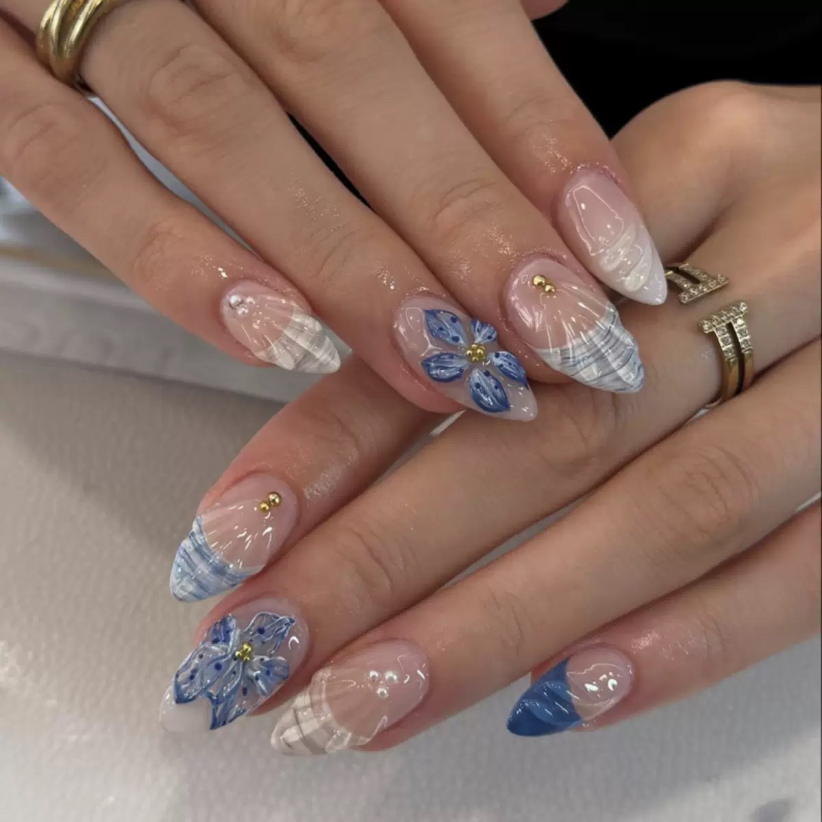 Shell French Tips Medium Nails