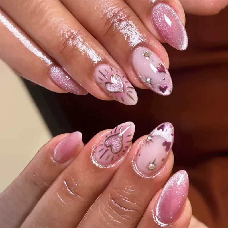 Lover Shooting Medium Nails