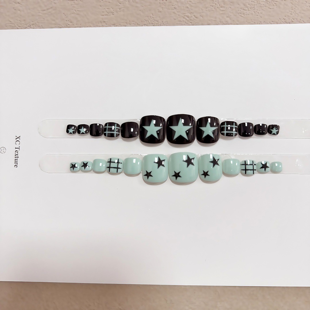 Mint chocolate Toe Nails