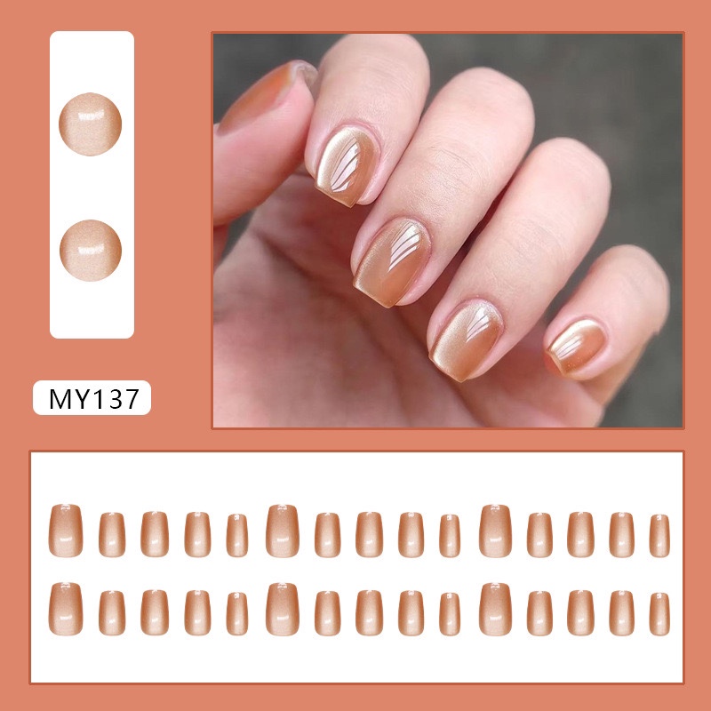 Amber Cat Eyes Short Nails