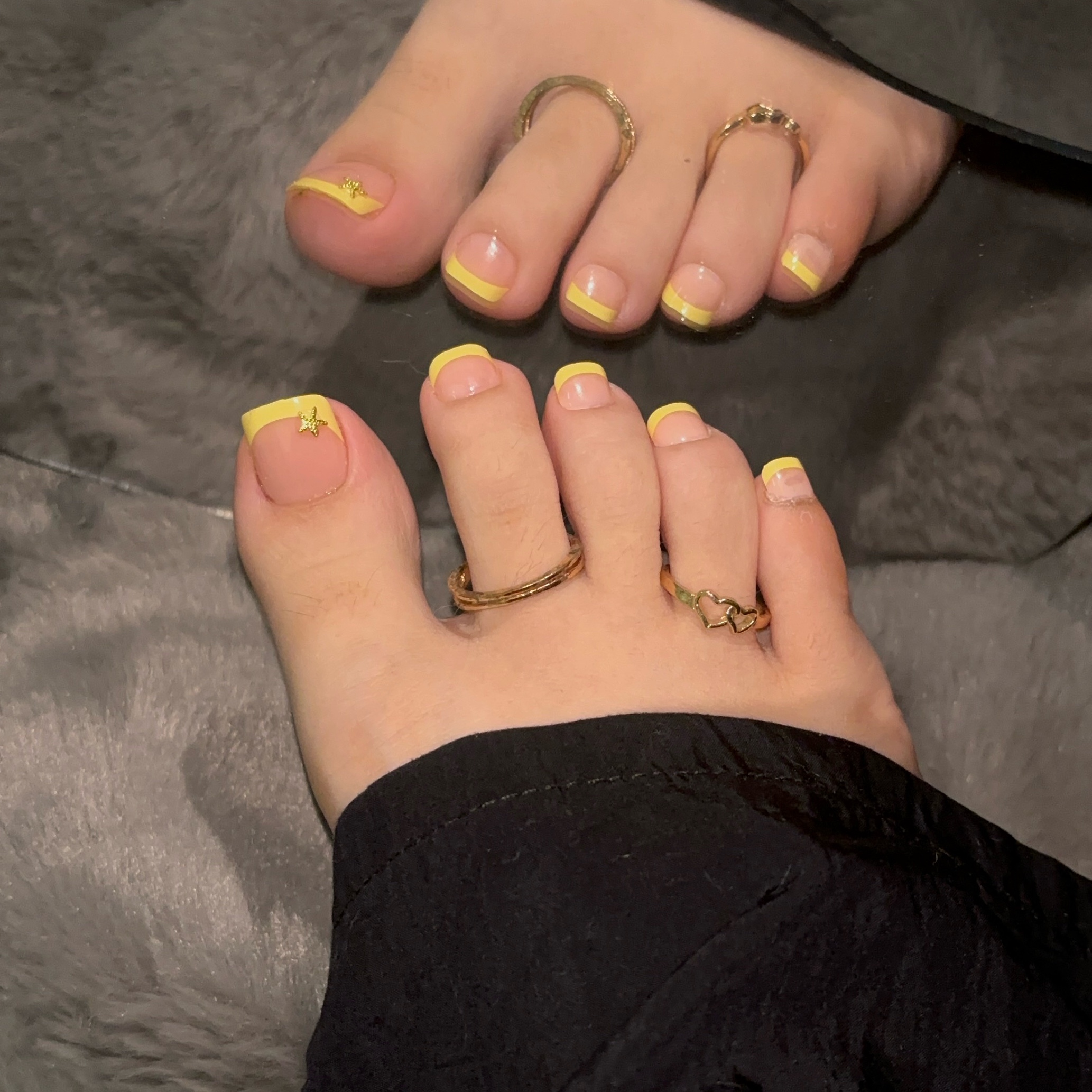 Yellow French Tips Toe Nails 32pcs