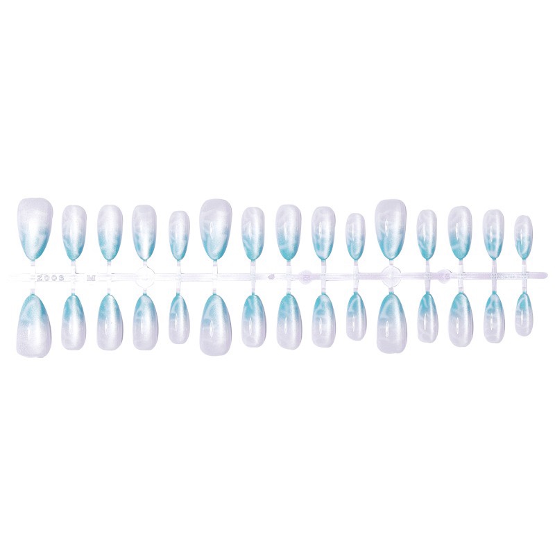 Valuri Medium Nails