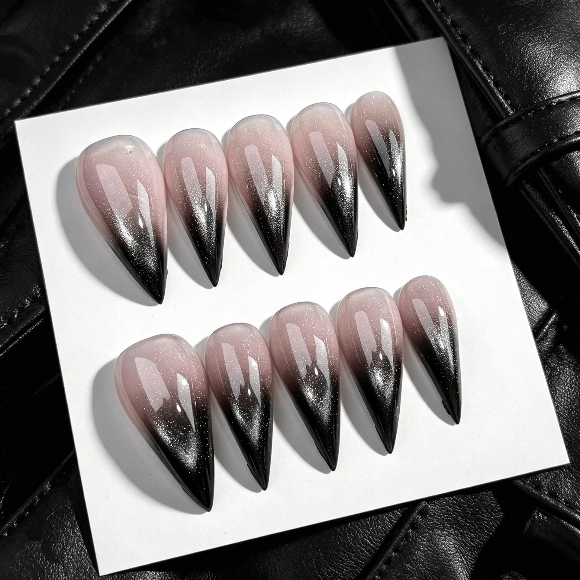 Ombré Black Dragon Medium Nails 30pcs