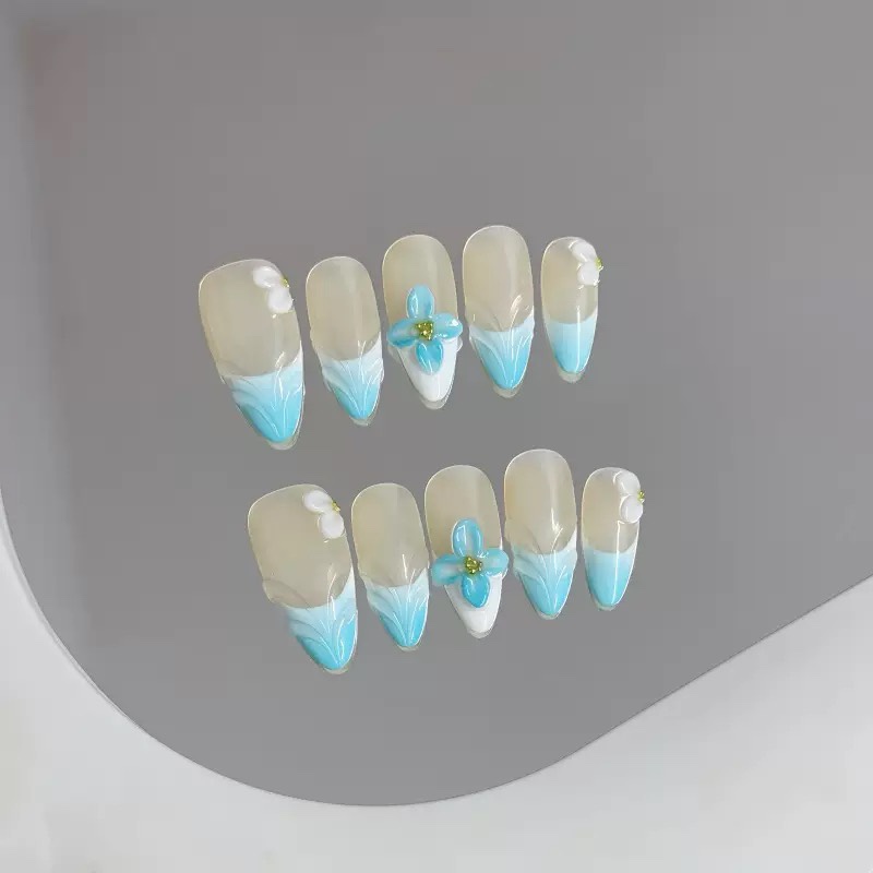 3D Wave Handmade Nails