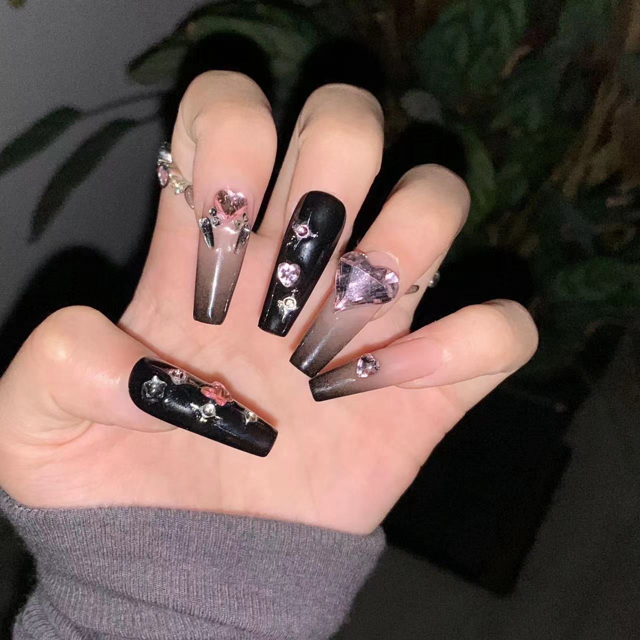 BlackPink Handmade Nails