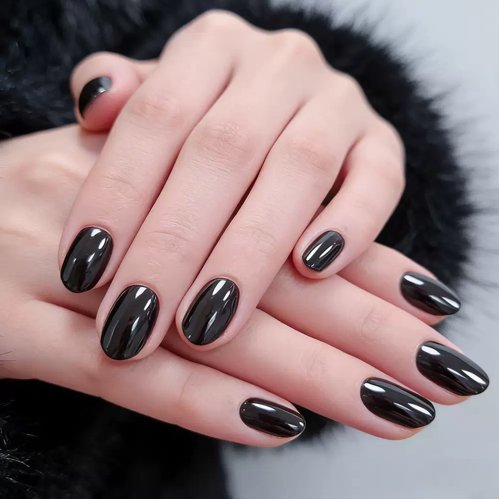 Chrome Almond Short Nails